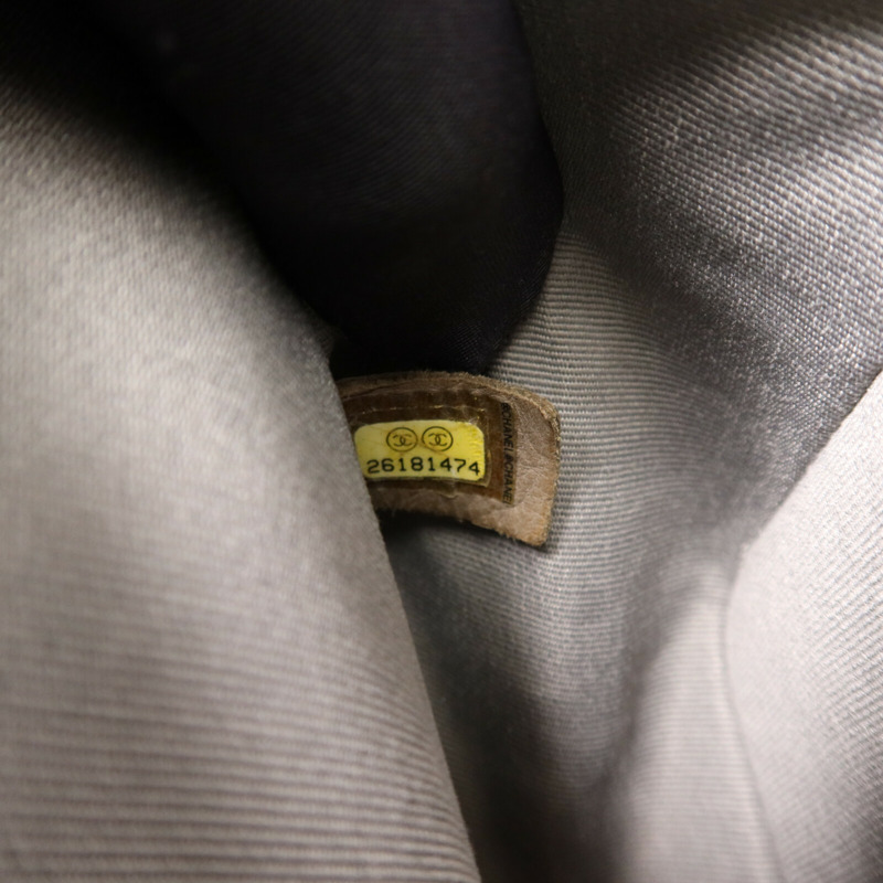 CHANEL 牛皮皮革Boy 25金扣鏈帶肩背袋-13