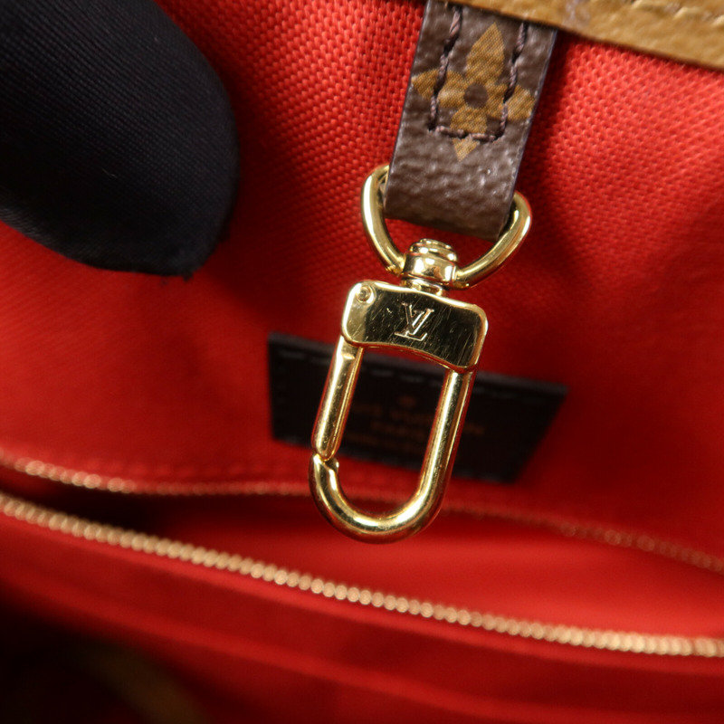 LOUIS VUITTON Monogram Giant OnTheGo GM金扣手挽肩背兩用袋-9