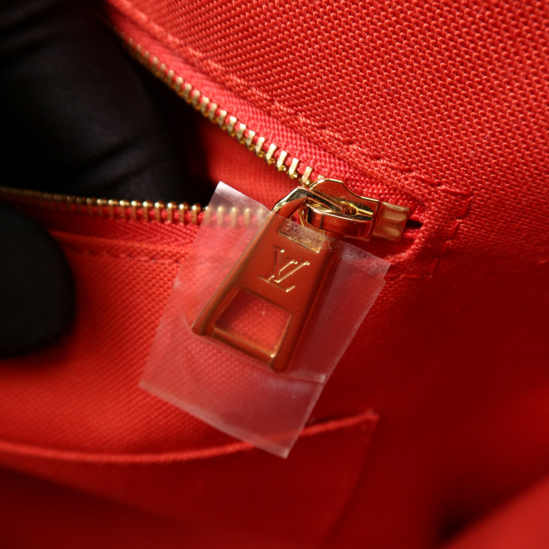 LOUIS VUITTON Monogram Giant OnTheGo GM金扣手挽肩背兩用袋-10