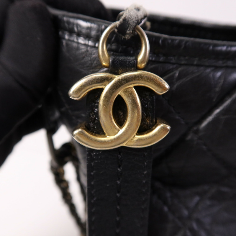 CHANEL 牛皮皮革Gabrielle Medium鏈帶肩背袋-9