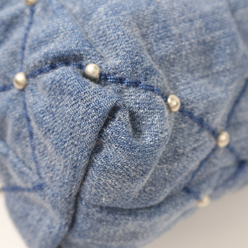 CHANEL 牛仔布Chanel 22 Mini銀扣鏈帶肩背袋-14