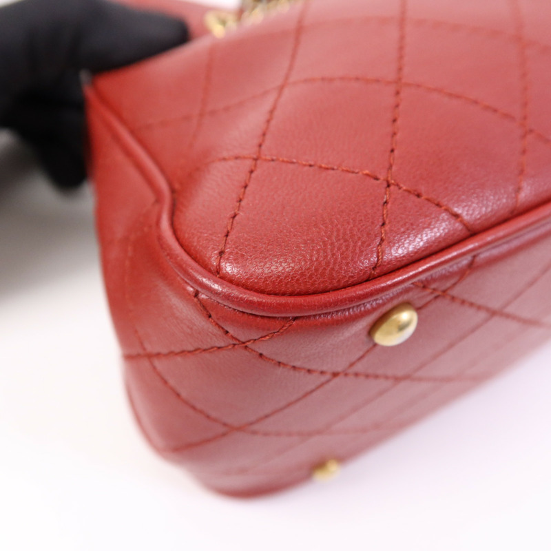 CHANEL 牛皮皮革Egyptian Amulet金扣鏈帶肩背袋-5