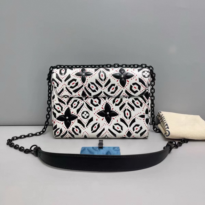 LV路易威登 twist中號 限量印花logo包-1