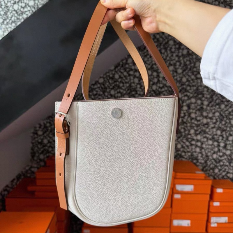 愛馬仕 妞妞包 奶昔白Z-0