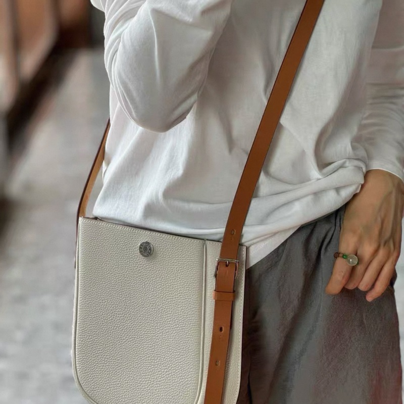 愛馬仕 妞妞包 奶昔白Z-4