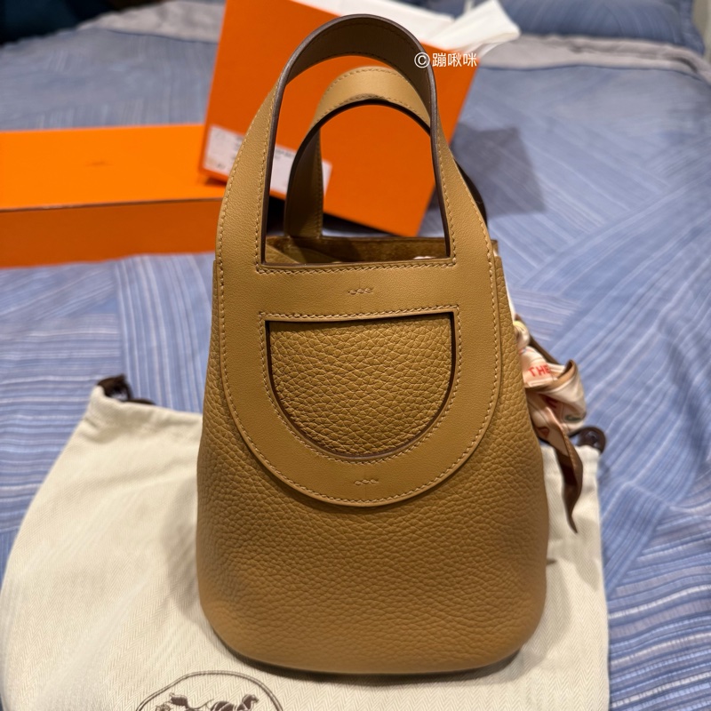 Hermes in the loop 18 餅乾色 豬鼻菜籃子 送Twilly 全新閑置品 全配-17