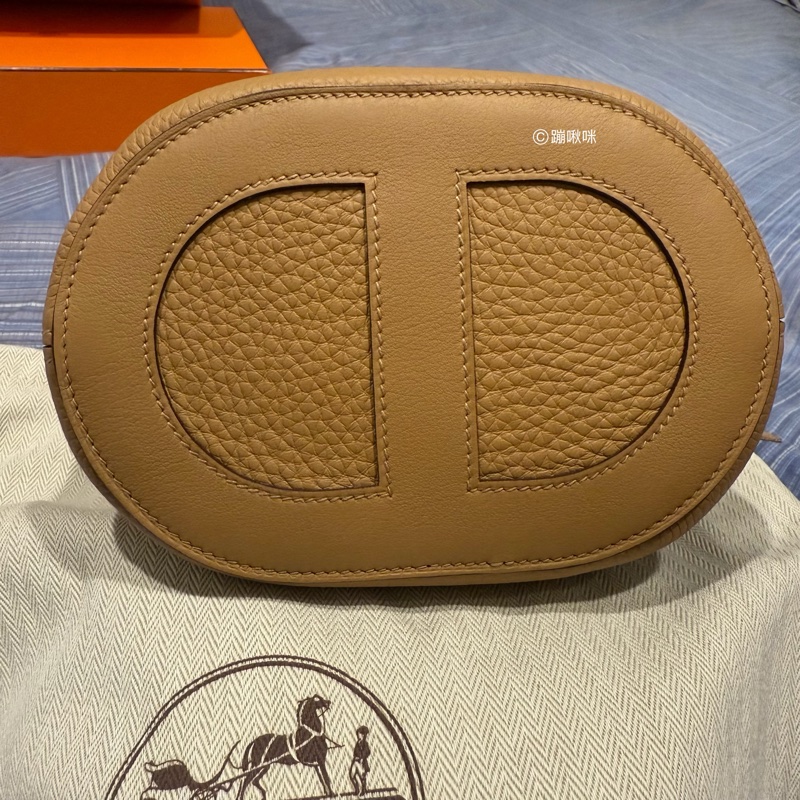 Hermes in the loop 18 餅乾色 豬鼻菜籃子 送Twilly 全新閑置品 全配-23