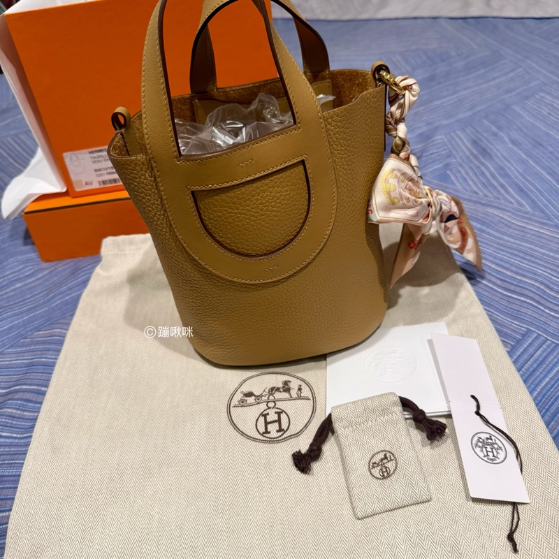 Hermes in the loop 18 餅乾色 豬鼻菜籃子 送Twilly 全新閑置品 全配-38