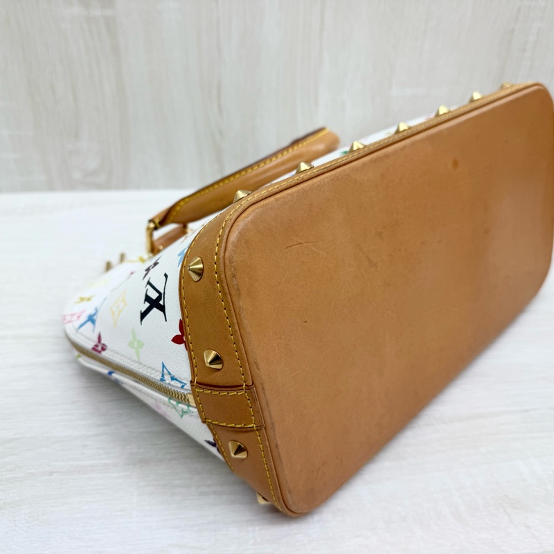 LV白彩拚鉚釘村上隆Alma PM手提包-8