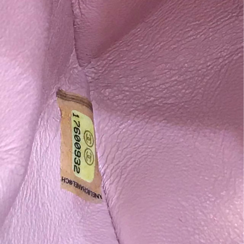 香奈儿 Classic Flap 裸粉色漆皮中号-3