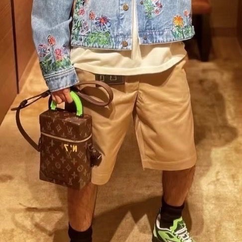 Lv 芯片款 秀款盒子包soft trunk新款限量斜背包老花獨特設計加上綠色15*21.5*7 98新配件塵袋-0