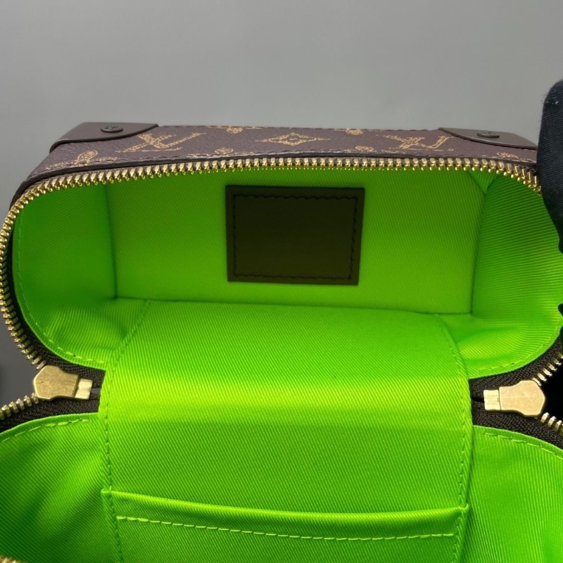 Lv 芯片款 秀款盒子包soft trunk新款限量斜背包老花獨特設計加上綠色15*21.5*7 98新配件塵袋-5