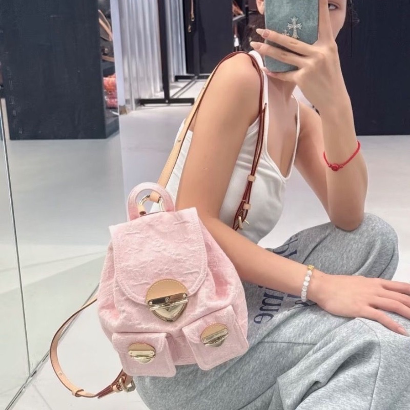 LV 芯片款 櫻花粉青蛙丹寧淺金色Venice經典後背包超美櫻花粉17*17*13 98新配件塵袋-0