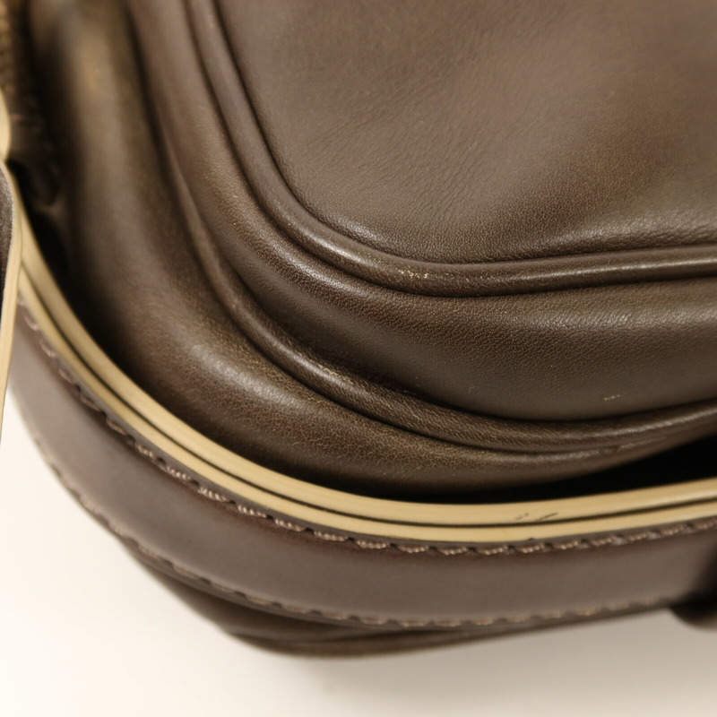 LOUIS VUITTON Bequia皮革Trotter GM金扣肩背袋-10