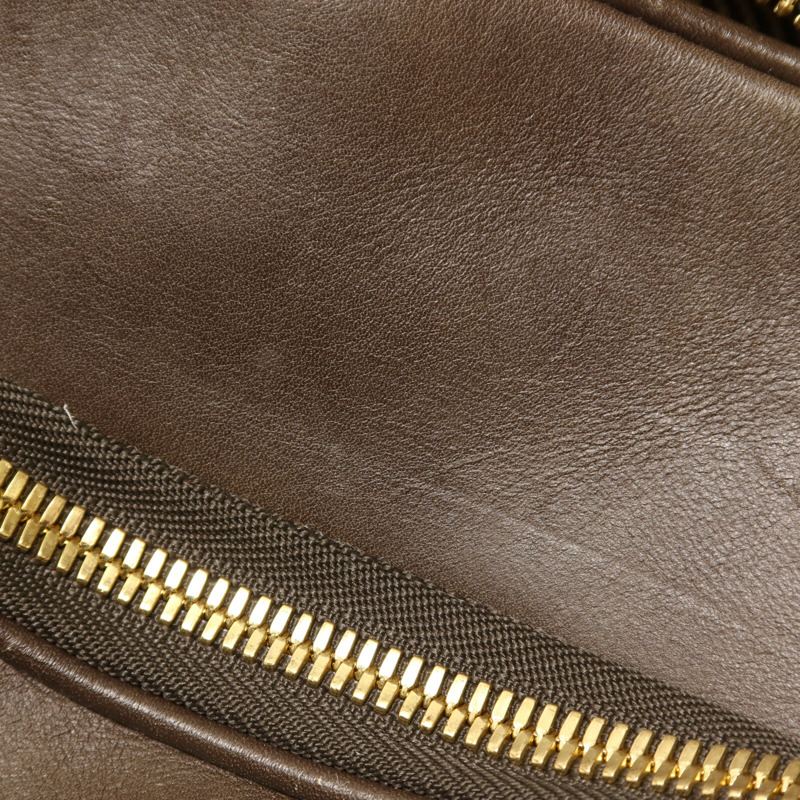 LOUIS VUITTON Bequia皮革Trotter GM金扣肩背袋-14