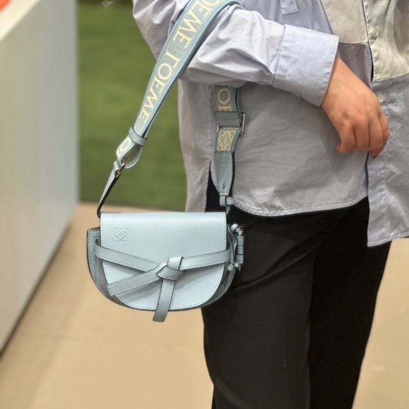 Loewe mini gate 寬肩帶dual馬鞍包新款字母16.5*13*8 98新配件塵袋-0