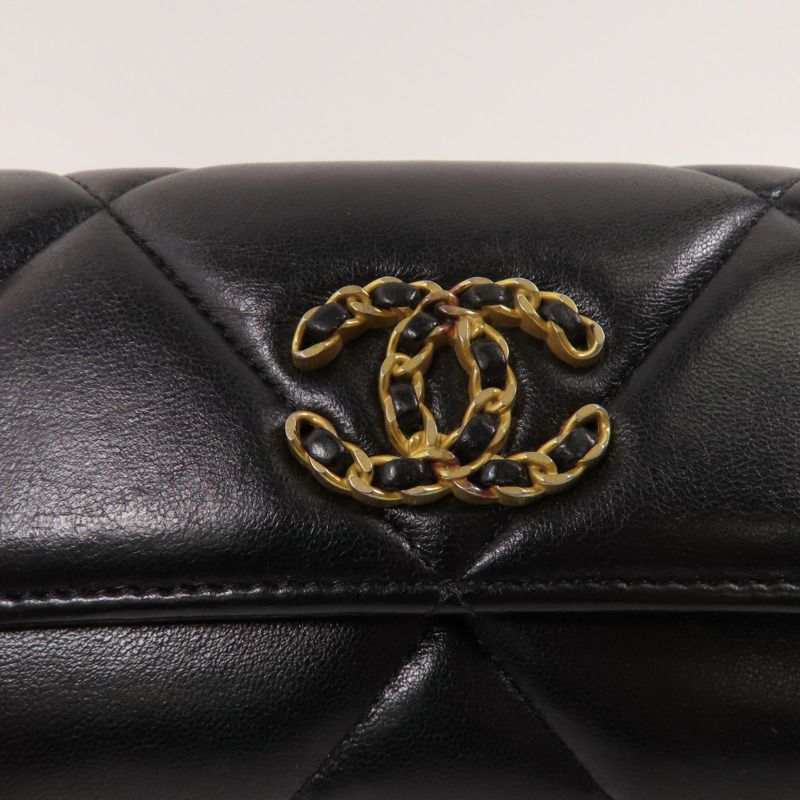 CHANEL 羊皮皮革Long Wallet金扣長錢包-5