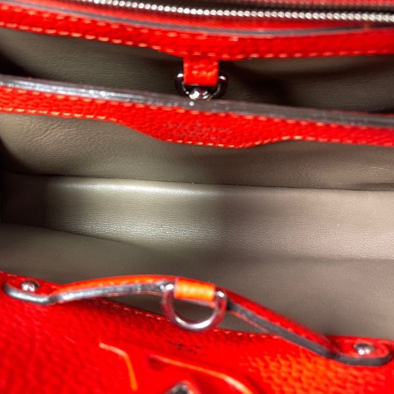 LV Capucines BB 紅色荔枝紋牛皮搭配銀色五金 27*17.5*8 98新配件塵袋-6