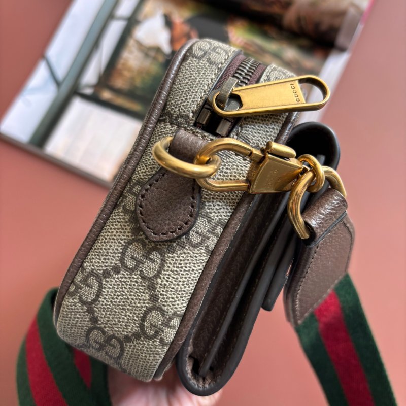 ::GUCCI:: 746308 Ophidia GG Supreme 烏木色綠紅織帶翻蓋相機包 斜背包-13