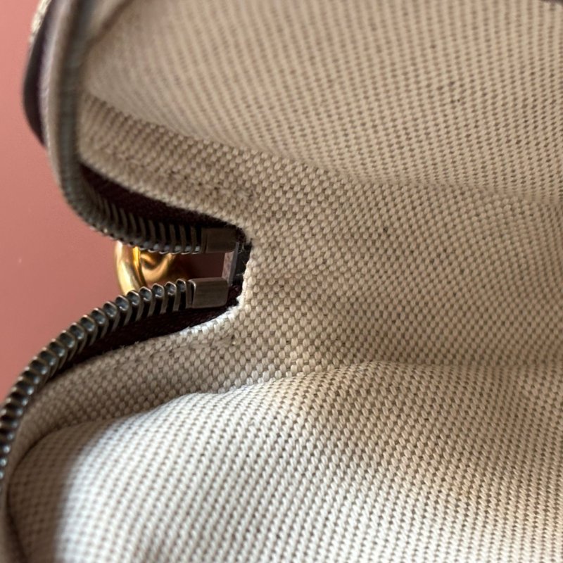 ::GUCCI:: 746308 Ophidia GG Supreme 烏木色綠紅織帶翻蓋相機包 斜背包-29