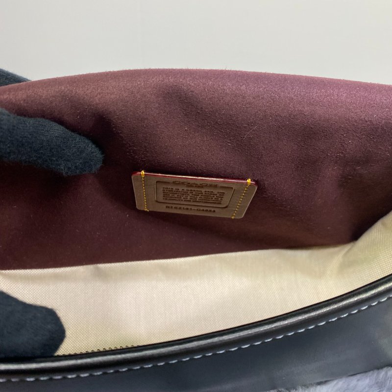 全新閒置品 Coach SOFT TABBY側背包-黑-3