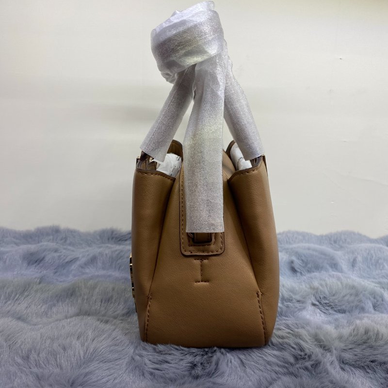 全新閒置品 KARL立體五金標手提側背包-(咖)-1