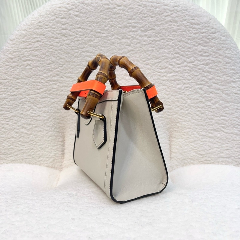 古馳竹節黛安那Gucci白色牛皮Diana Mini竹節包655661-9