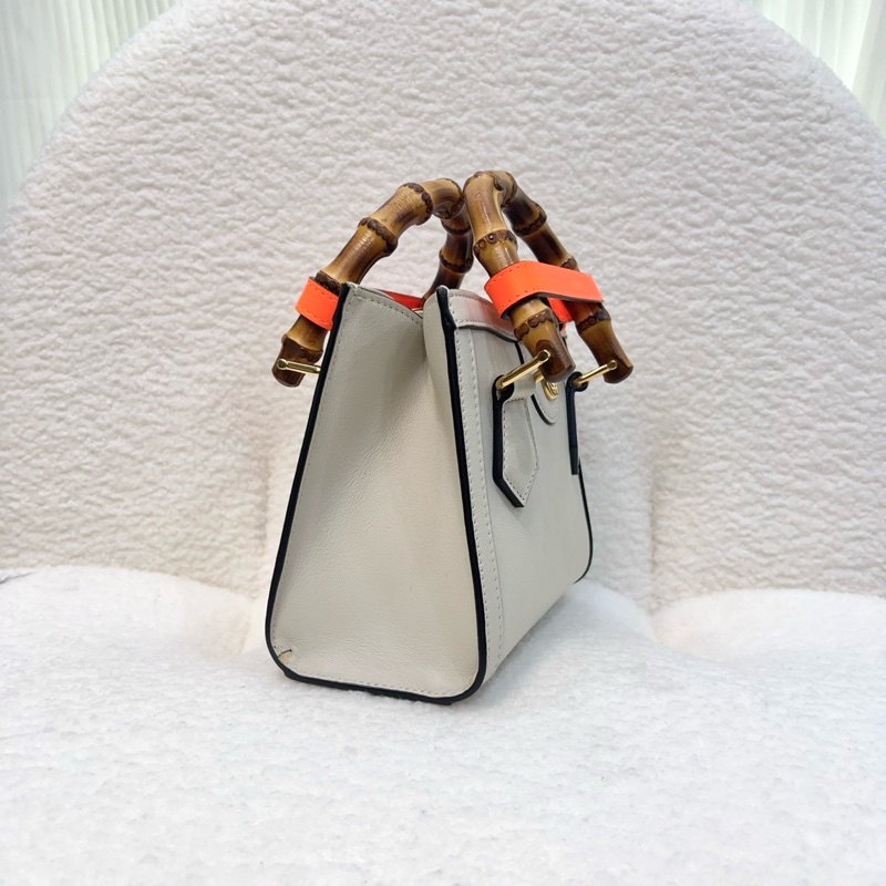 古馳竹節黛安那Gucci白色牛皮Diana Mini竹節包655661-10