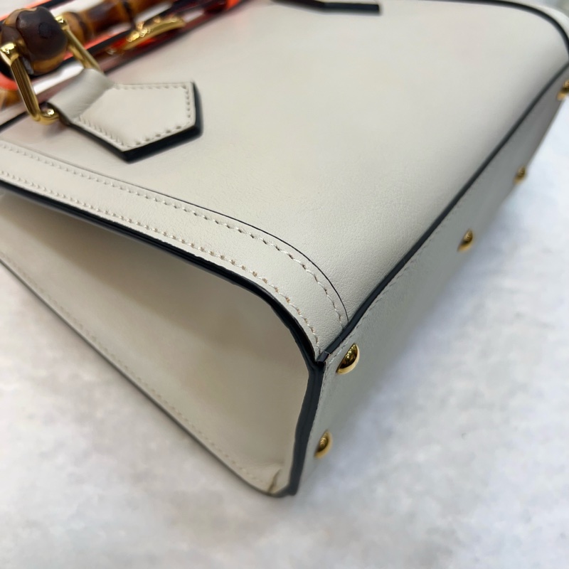 古馳竹節黛安那Gucci白色牛皮Diana Mini竹節包655661-16