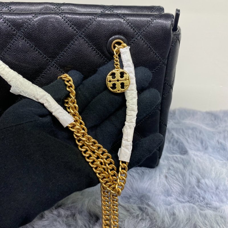 全新閒置品 Tory Bruch菱格壓印肩背包(黑)-3