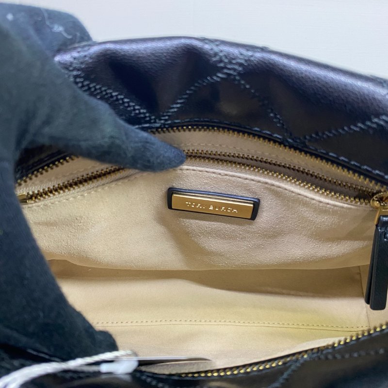 全新閒置品 Tory Bruch菱格壓印肩背包(黑)-6