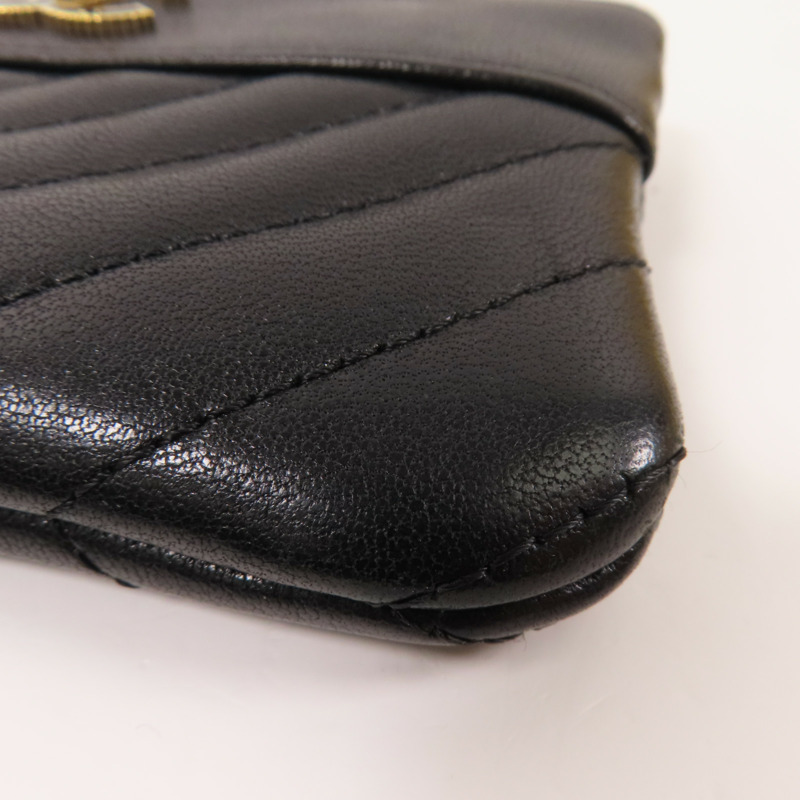 CHANEL 牛皮皮革Mini Pouch金扣手拿包-7