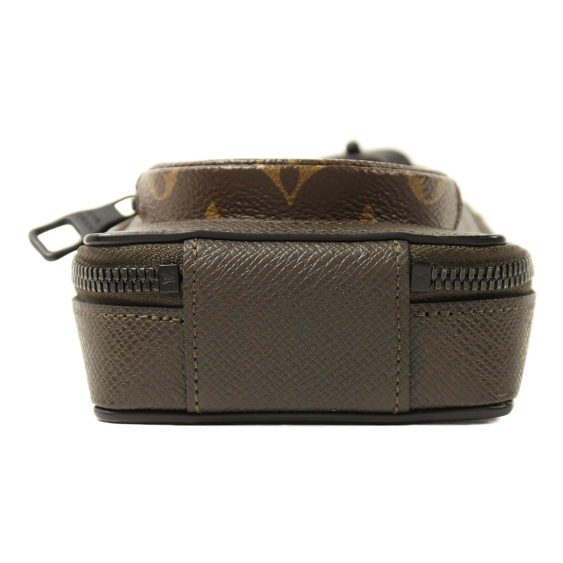 LOUIS VUITTON Taigarama Phone Box肩背袋-3