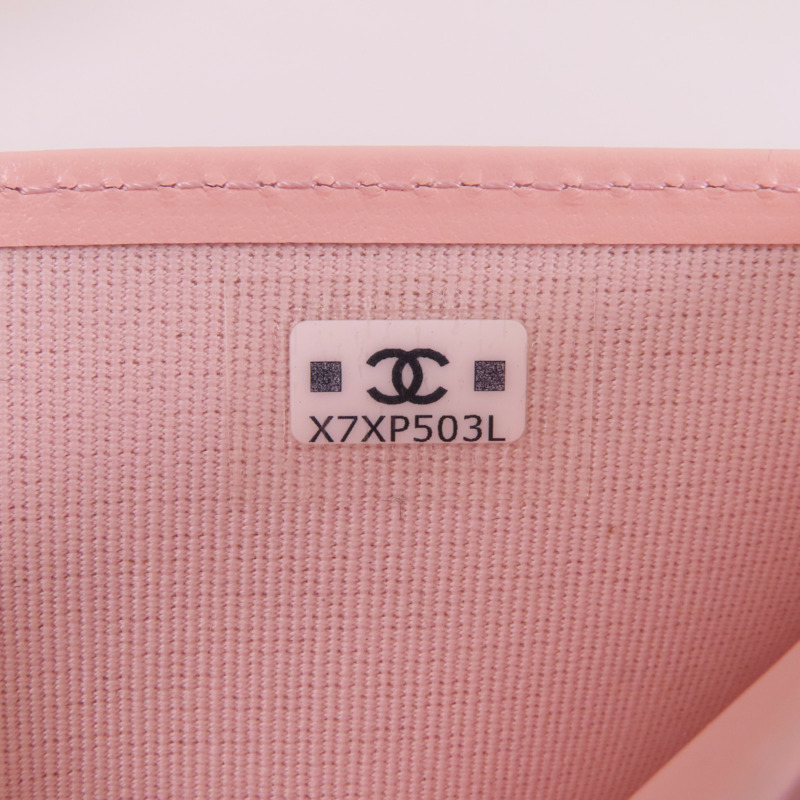 CHANEL 牛皮皮革Compact Flap Wallet金扣短錢包-9