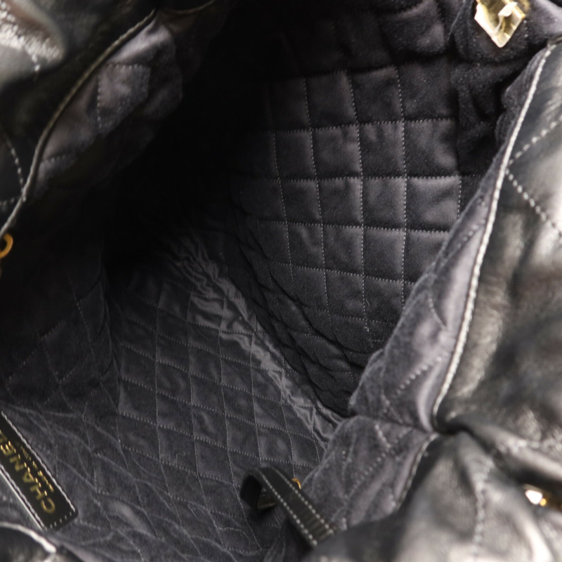 CHANEL 牛皮皮革22 Backpack金扣鏈帶背包-4