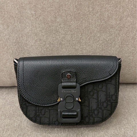 DIOR saddle黑馬鞍mini