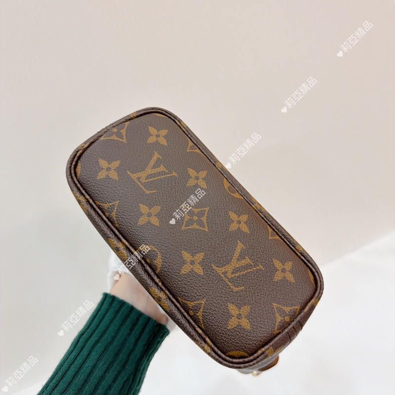 莉亞精品♡Lv Neverfull BB 近新美包-6