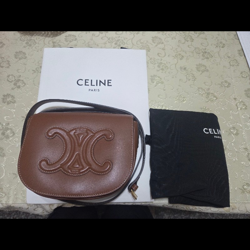 Celine cuir 光滑牛皮馬鞍包 焦糖色-7