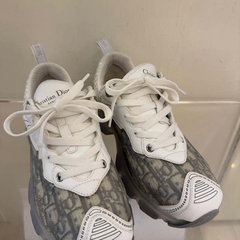 Dior 超美的休閒鞋 重點好穿-1