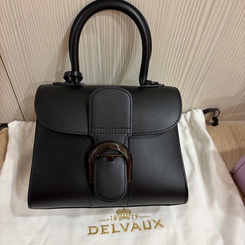 DELVAUX Brillant 黑色牛皮手提包