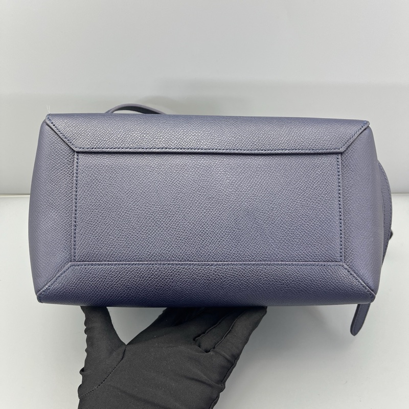 celine賽琳鯰魚包小號藏藍色/24*19*13cm/-3