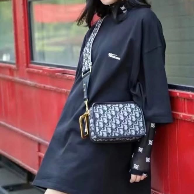 Dior 手拿包 斜背包 相機包-1