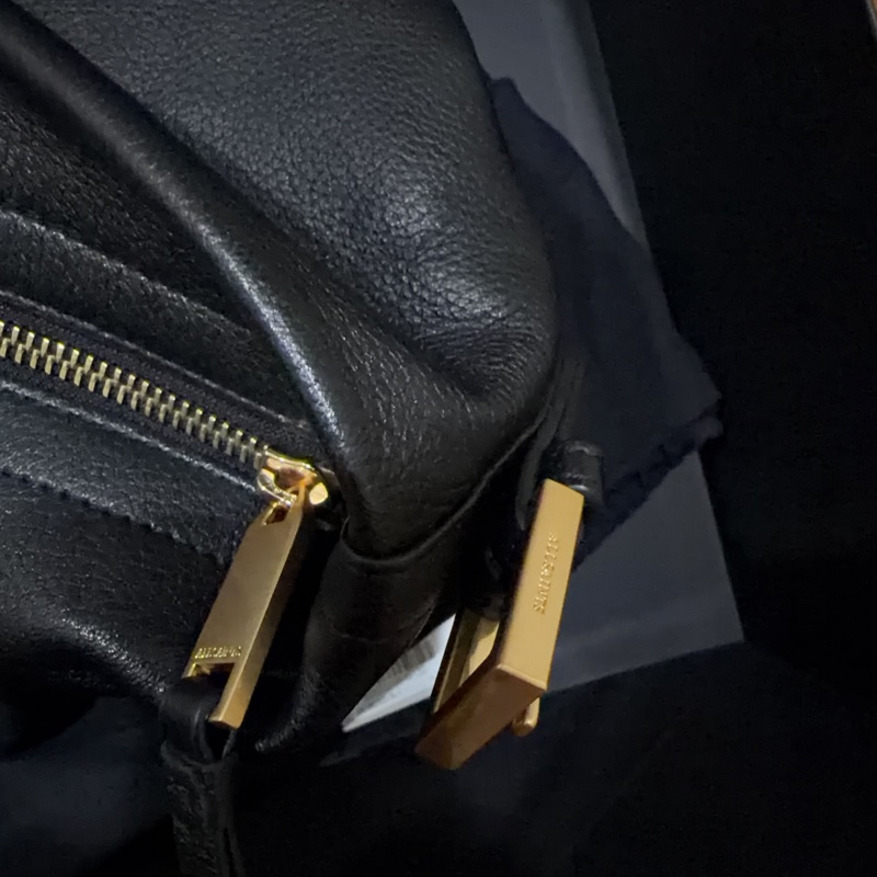 ALLSAINTS 台灣限量20個 黑色荔枝紋 肩背側背2用包 全新 售價15400 吊牌未拆 附盒子 原廠紙袋-10
