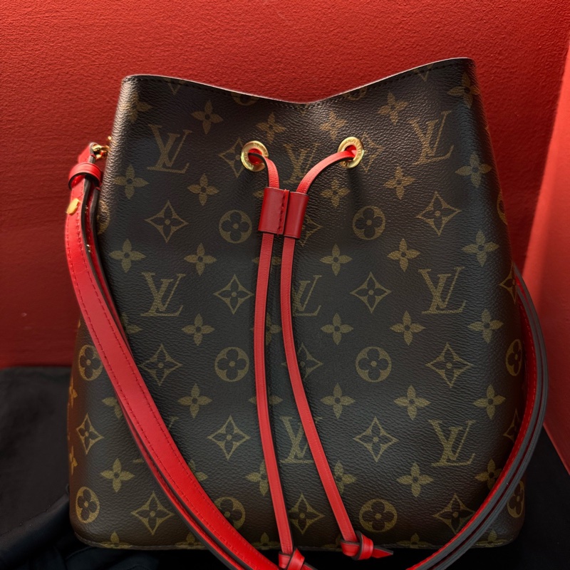 LouisVuitton路易威登 M44021 26x26x17.5 附件:無-2