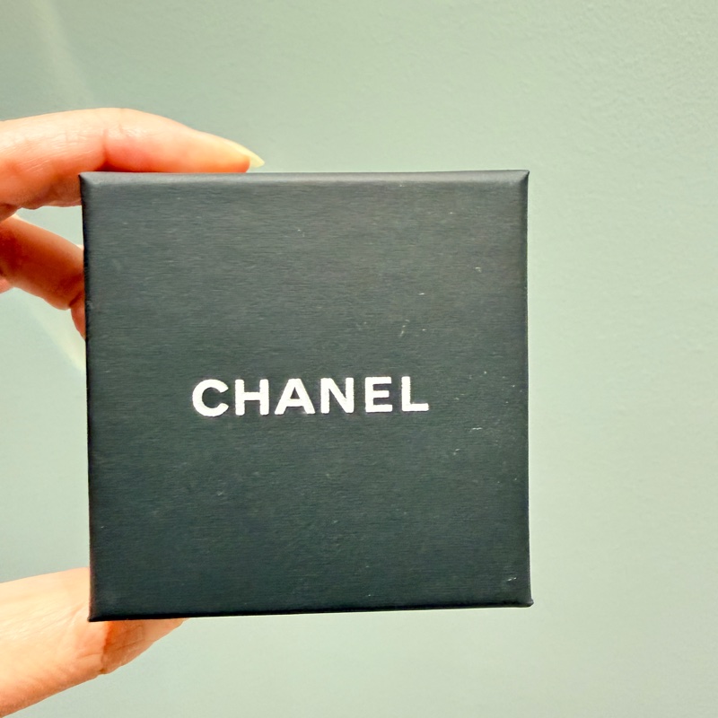 香奈兒 Chanel  雙C耳針 復古金耳針耳環 毛呢-3