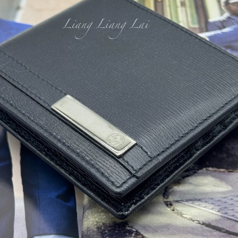 GUCCI 古馳經典金屬標牛皮壓紋深藍色對開短夾-24