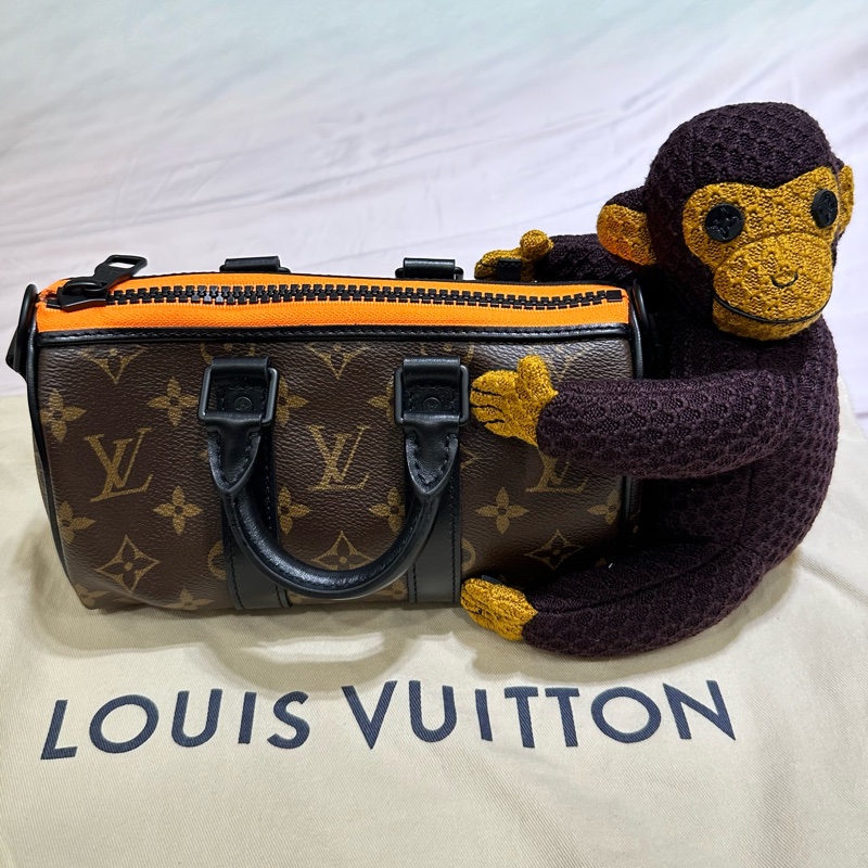 ꧁ Louis Vuitton M80118🤎 Keepall XS 手提/肩背/斜跨包🤎 經典老花【猴子包】꧂-2