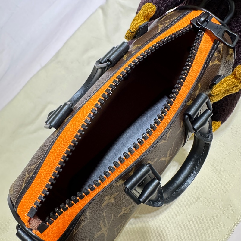 ꧁ Louis Vuitton M80118🤎 Keepall XS 手提/肩背/斜跨包🤎 經典老花【猴子包】꧂-11