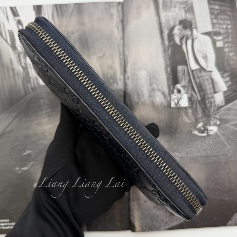 GUCCI 古馳 GG 壓紋小牛皮拉鍊深藍色長夾-15