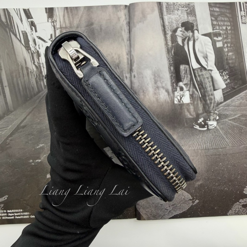 GUCCI 古馳 GG 壓紋小牛皮拉鍊深藍色長夾-17